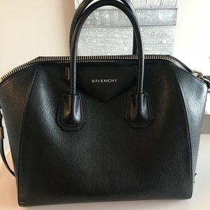 Givenchy Antigona Medium